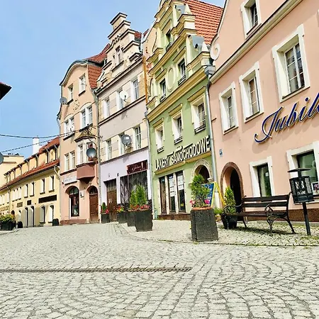 75m Dwupoziomowy Z Darmowym Parkingiem W Centrum Klodzka 8 * Kłodzko