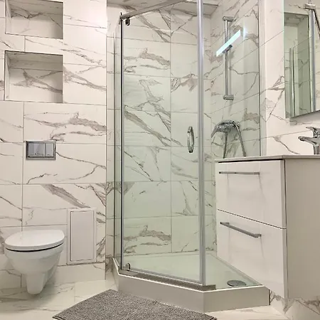 Appartement Pietrowy W Centrum Klodzka Z Darmowym Parkingiem No 8 *