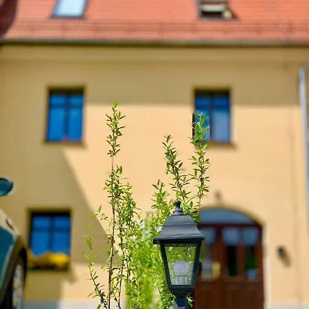 Pietrowy W Centrum Klodzka Z Darmowym Parkingiem No 8 * Kłodzko