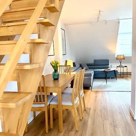 75m Dwupoziomowy Z Darmowym Parkingiem W Centrum Klodzka Apartmán