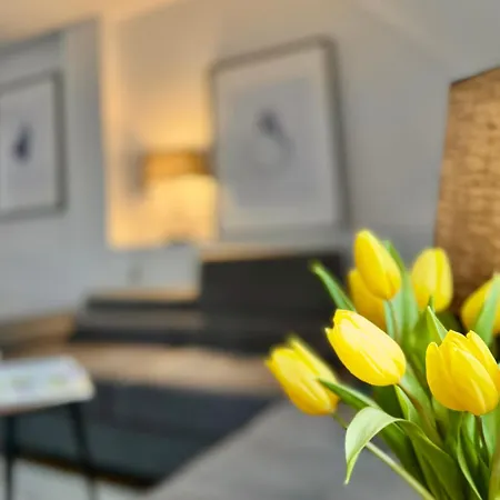 Apartmán 75m Dwupoziomowy Z Darmowym Parkingiem W Centrum Klodzka *