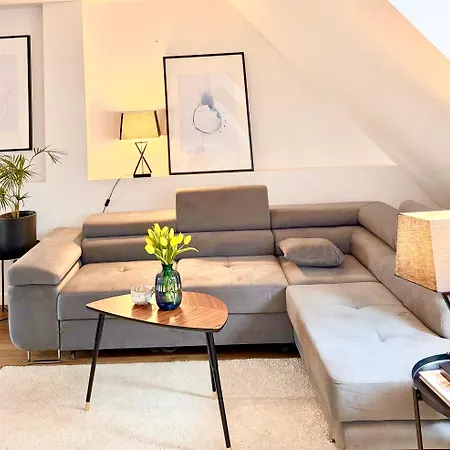 Apartmán 75m Dwupoziomowy Z Darmowym Parkingiem W Centrum Klodzka Kladsko
