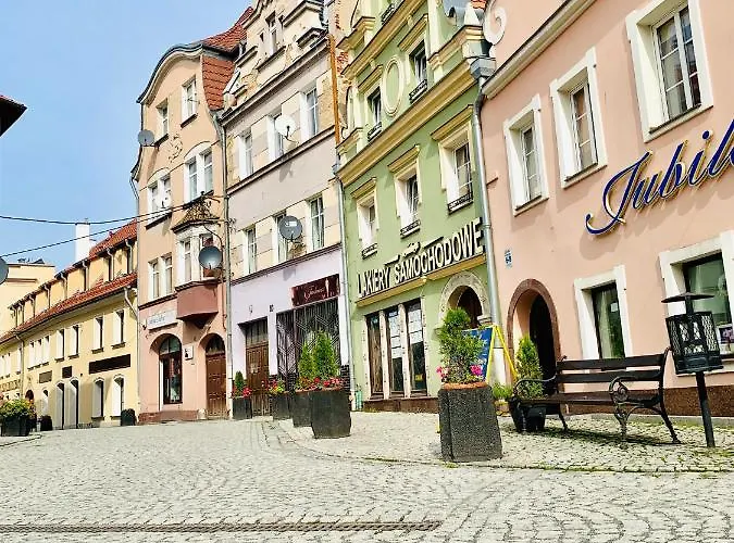 75m Dwupoziomowy Z Darmowym Parkingiem W Centrum Klodzka * Клодзко