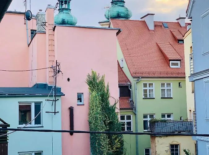 75m Dwupoziomowy Z Darmowym Parkingiem W Centrum Klodzka * Kłodzko