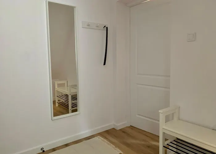 Apartmán 75m Dwupoziomowy Z Darmowym Parkingiem W Centrum Klodzka Kladsko