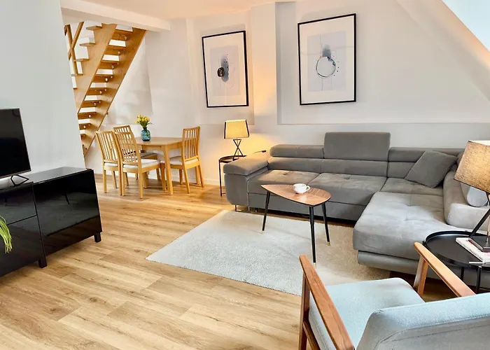 75m Dwupoziomowy Z Darmowym Parkingiem W Centrum Klodzka