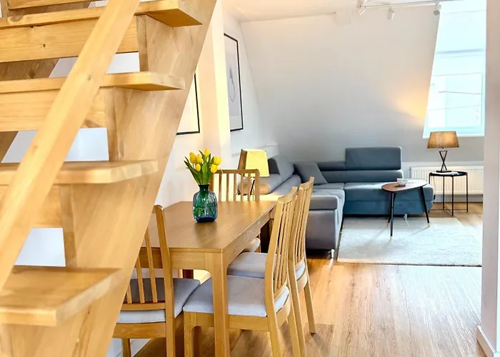 75m Dwupoziomowy Z Darmowym Parkingiem W Centrum Klodzka Apartmán