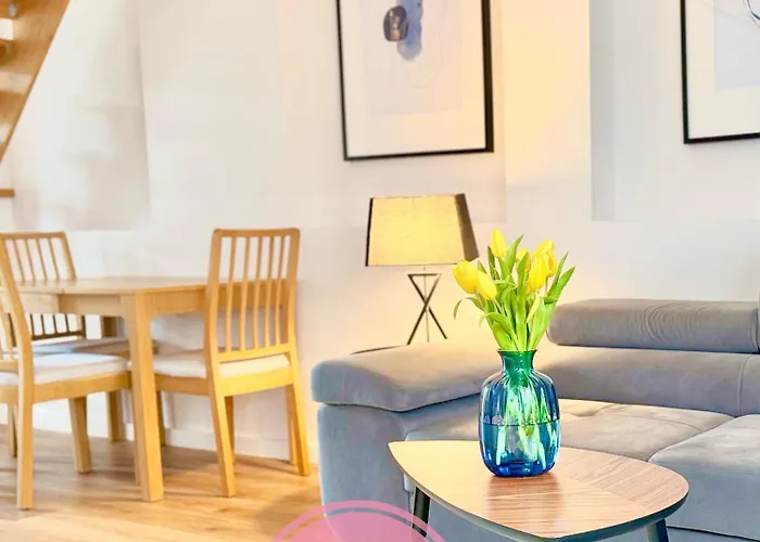 75m Dwupoziomowy Z Darmowym Parkingiem W Centrum Klodzka Клодзко